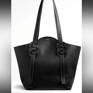 Large Chloe Darryl tote, only carried twice.